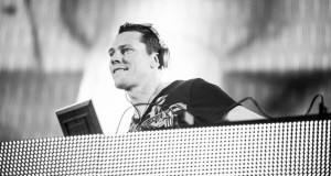 Tiësto experimenta con el tech-house en remix para Coldplay image-9491