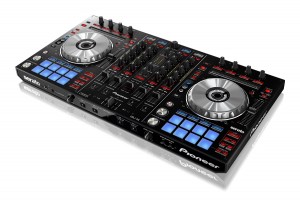 ¿Cuáles son los 7 mejores controladores para DJ del mercado? image-10553