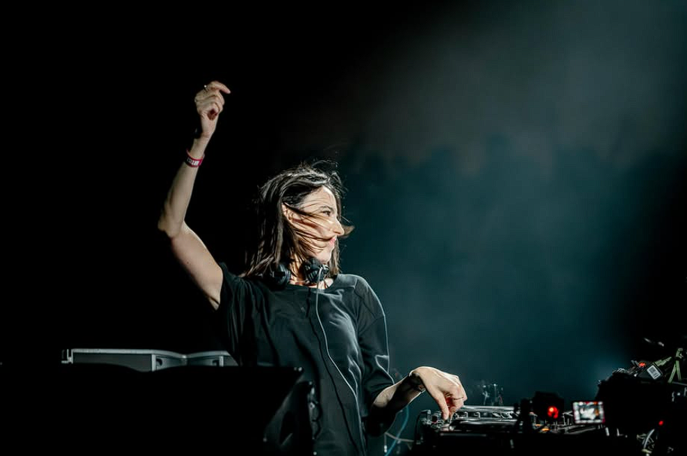 Amelie Lens en Santiago: seis horas de techno, conexión y una noche que quedará grabada para siempre