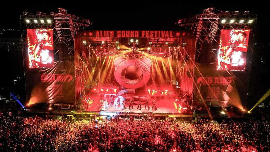 El escenario principal del Alien Sound Festival colapsa por fuertes vientos en Italia